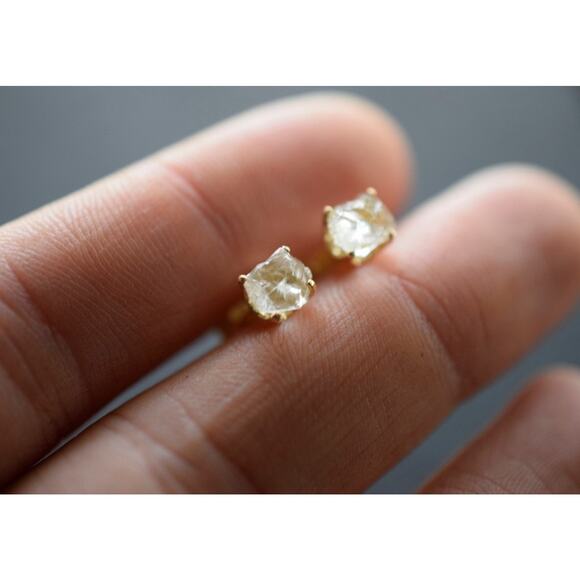 14k Raw Diamond Earrings, Gold Earrings, Bridal Studs, Rough Diamond Earrings - Picture 3 of 5